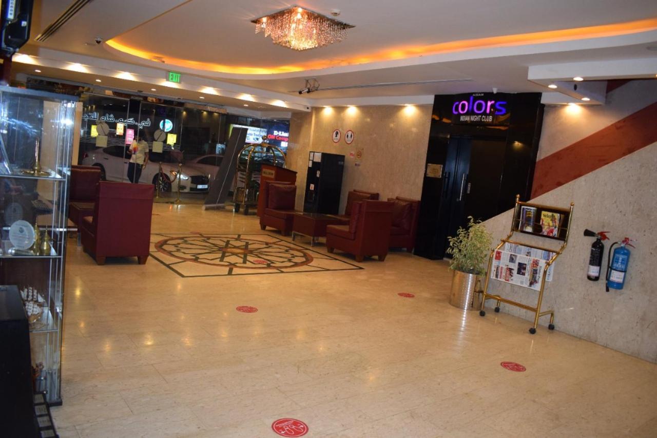 Palm Beach Hotel Дубай Екстериор снимка