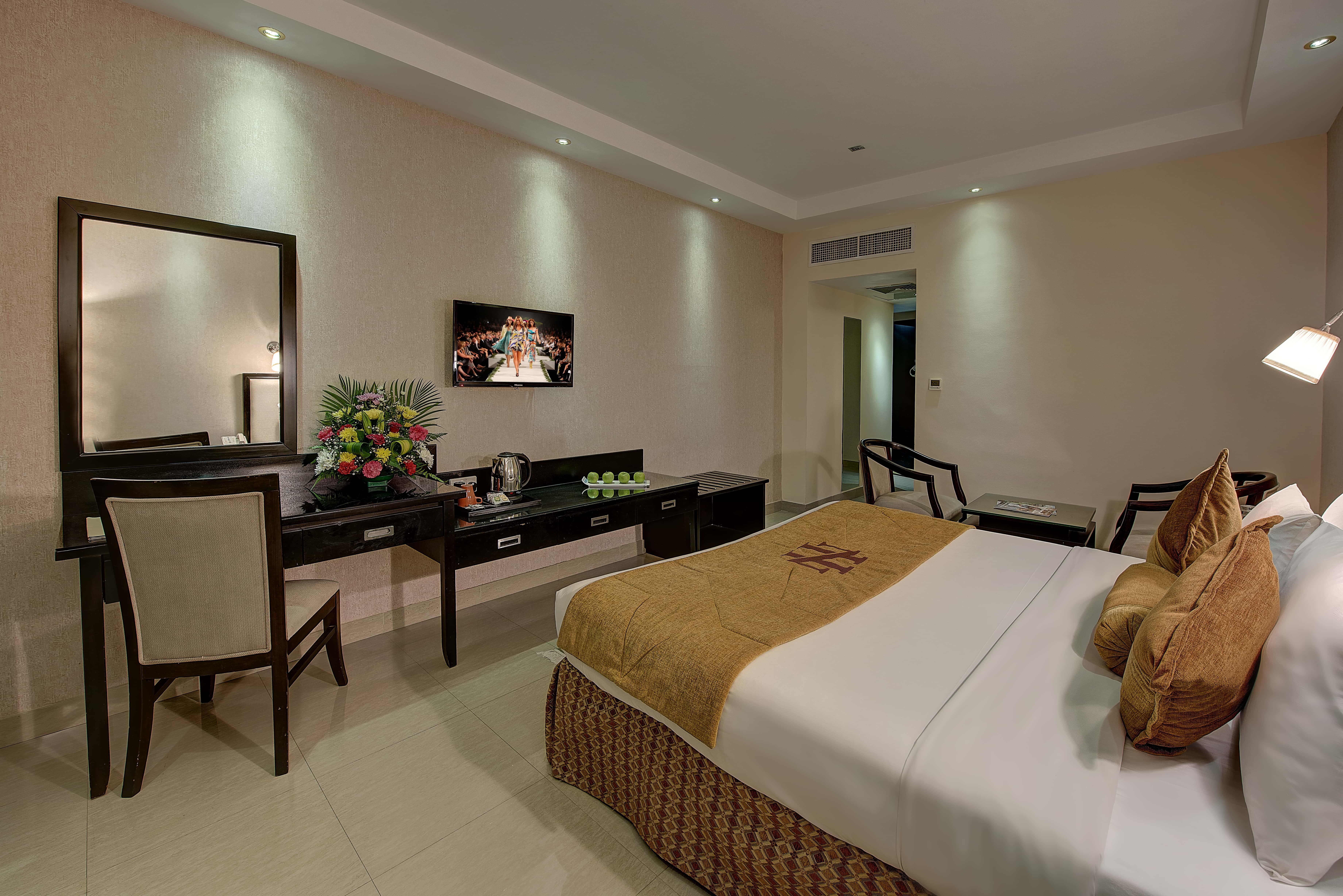 Palm Beach Hotel Дубай Екстериор снимка